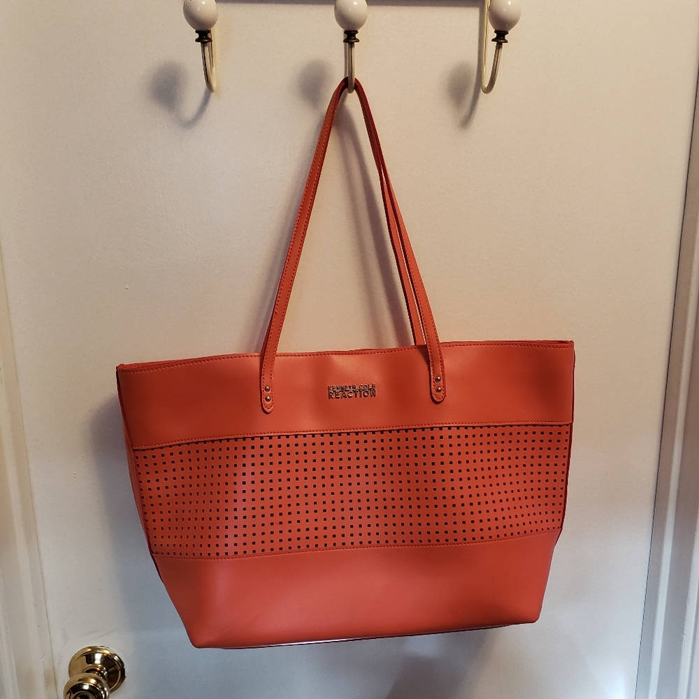 Kenneth Cole Reaction tote